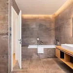 Vivi Rent - Old Olive Vi Villa
