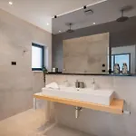 Vivi Rent - Old Olive Vi Villa