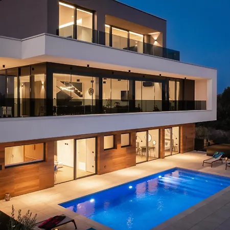 Vivi Rent - Old Olive Vi Villa