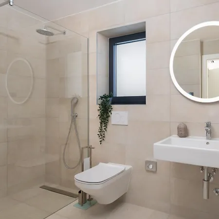 Vivi Rent - Old Olive Vi Villa *